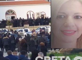 Ράγισαν και οι πέτρες στην κηδεία της 37χρονης Όλγας και της 3χρονης κορούλας της[photos]