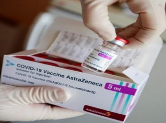 Πανικός με το εμβόλιο της Astrazeneca
