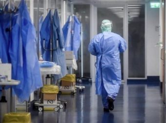 Κορωνοϊός: Το Νο1 σύμπτωμα που κυριαρχεί ένα χρόνο μετά τη νοσηλεία