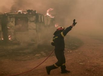 Σοκ στη Λέσβο: Συνελήφθη 10χρονος για εμπρησμό – «Μου αρέσει να βλέπω τους Πυροσβέστες να…»