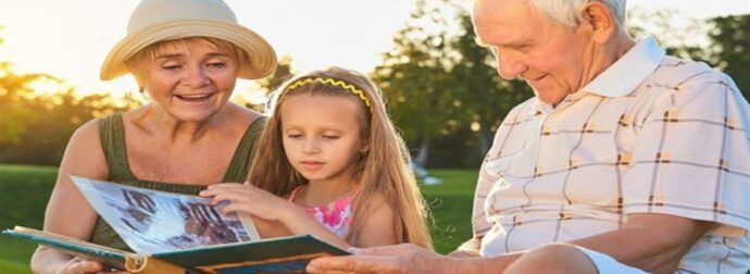 Αυτοί είναι οι 8 λόγοι που το παιδάκι σας λατρεύει τον παππού και την γιαγιά
