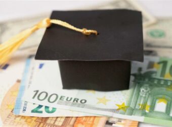 «Συναγερμός» με το επίδομα των 2.000 ευρώ – Χαρμόσυνη εξέλιξη για χιλιάδες φοιτητές