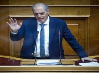 Κυριάκος Βελόπουλος: Αυτός είναι ο «άγνωστος» αδελφός του – Άλλαξε το επώνυμό του και είναι βουλευτής της ΝΔ (Video)