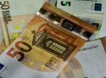 «Κλείδωσαν» 100-800 ευρώ: Νέο επίδομα για όλους – Τα κριτήρια