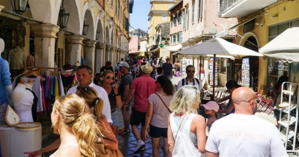 Στα «ύψη» ο τουρισμός για την Ελλάδα: Είναι ο δεύτερος δημοφιλέστερος προορισμός για το Πάσχα
