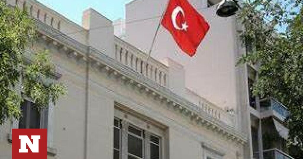 Η Τουρκική πρεσβεία στην Αθήνα εύχεται «καλό Πάσχα» – Η ανάρτηση στο Twitter