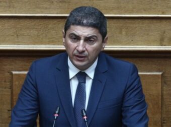 «Μπλόκο» παντού για τον Λευτέρη Αυγενάκη: Αποκλείστηκε και από τις συνεδριάσεις της Βουλής – Δεν παραδίδει την έδρα