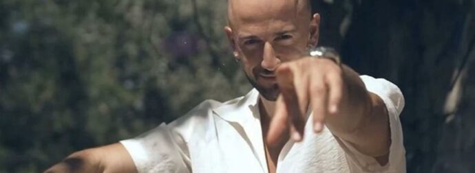 Power of Love: «Η θέση της γυναίκας στην κοινωνία είναι μόνο μία, η ανατροφή των παιδιών και η στήριξη στον σύζυγό της»