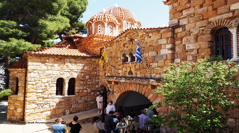 «Έτσι με έσωσε ο Άγιος Εφραίμ και με πήγε στο μοναστήρι του στη Νέα Μάκρη» – Ανατριχίλα με τα λόγια του Γέροντα Αθανάσιου