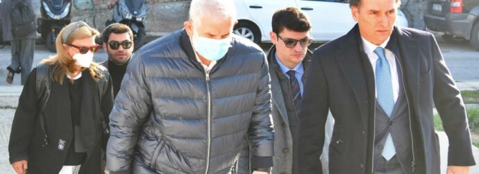 Δίκη Φιλιππίδη: «Η κυρία Παπαχαραλάμπους έχει κάνει αφιερώσεις…» – “Κόλαφος” ο Δημητρακόπουλος
