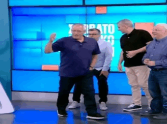 Κανείς δεν περίμενε αυτό το φινάλε…: Ο αποχαιρέτησε τους τηλεθεατές με 3 λέξεις κι έφυγε από το πλατό – «Άντε…»