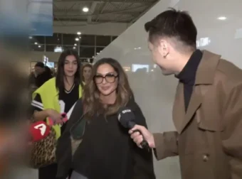 Δέσποινα Βανδή: Η πρώτη της αντίδρασή στις κάμερες μετά το τροχαίο του Βασίλη Μπισμπίκη