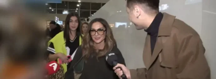 Δέσποινα Βανδή: Η πρώτη της αντίδρασή στις κάμερες μετά το τροχαίο του Βασίλη Μπισμπίκη