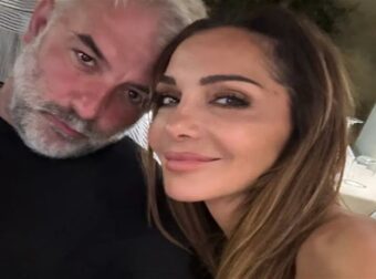 Μπισμπίκης: Τρίτη μέρα κλεισμένος στο σπίτι του – «Νιώθει ντροπή, σοκ και απογοήτευση»