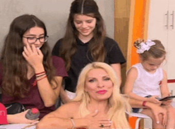 Αδιανόητο: Ποιος βάπτισε την Μαρίνα, την κόρη της Ελένης Μενεγάκη και του Ματέο Παντζόπουλου;
