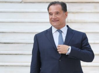 Άδωνις Γεωργιάδης: «Και μαλλιά έβαλα, και μπότοξ έχω κάνει, βάζω κρέμες, δεν έχω κάνει λίφτινγκ»