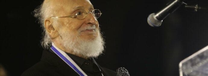 «Τον είδα δύο ώρες πριν πεθάνει» – Τι έκανε ο Διονύσης Σαββόπουλος μέχρι και την τελευταία του πνοή