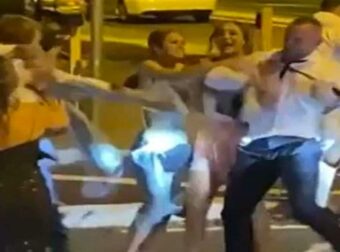 Σκηνές απείρου κάλλους σε γάμο: Η νύφη διάβασε τα μηνύματα του γαμπρού με την ερωμένη – Άγριο ξύλο στη δεξίωση οι συμπέθεροι