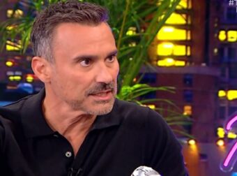 Καπουτζίδης: Το Παρά Πέντε και η φωτογραφία μετά την κηδεία του Μιχελή – «Μια φωτογραφία 1000 ψέματα»
