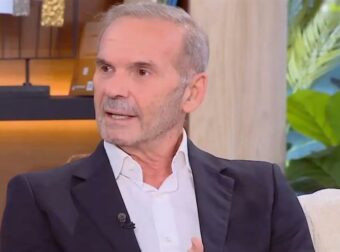 Κωστόπουλος για κηδεία Σαββόπουλου: «Ήταν ξεφτίλα αυτό που έγινε»
