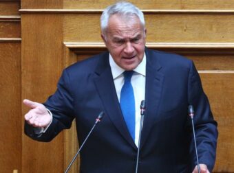 Μάκης Βορίδης για το επεισόδιο στο Ηράκλειο: «Χουλιγκάνοι της ακροαριστεράς μου επιτέθηκαν»