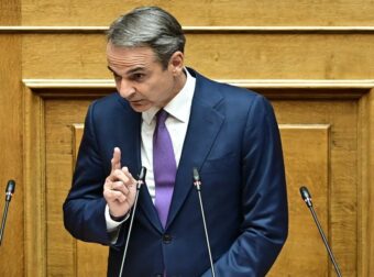 Μητσοτάκης για Άγνωστο Στρατιώτη: Οι ιεροί τόποι δεν ανήκουν σε όσους φωνάζουν περισσότερο