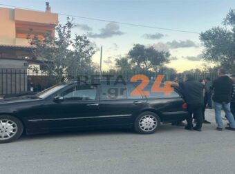 Στο Τυμπάκι η σορός του 19χρονου Ραφαήλ – Σπαρακτικές στιγμές στο σπίτι του