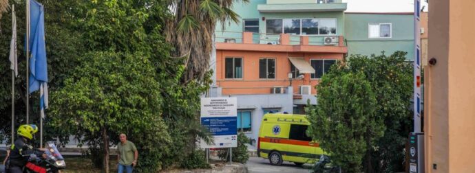Θρήνος στην Πάτρα: Νεκρό το τρίχρονο αγοράκι που είχε πέσει από μάντρα
