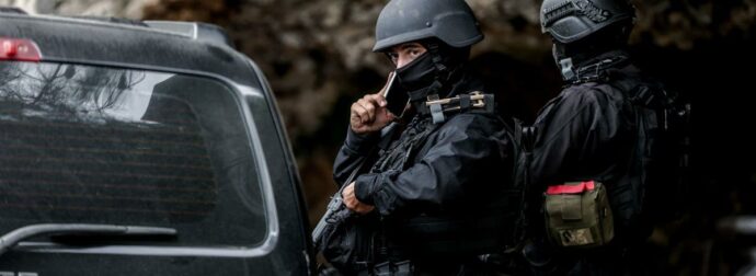 Δύσκολη νύχτα στα Βορίζια μετά τη βεντέτα με 2 νεκρούς: «Φρούριο» το χωριό – Ευρεία σύσκεψη στο Ηράκλειο υπό την ηγεσία της ΕΛΑΣ