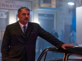 Η θεαματική είσοδος του Βασίλη Μπισμπίκη που έγινε viral (video)