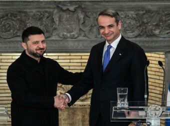 Έπεσαν οι υπογραφές στο ενεργειακό deal Ελλάδας – Ουκρανίας: «Ευχαριστώ την Αθήνα και τον Τραμπ» είπε ο Ζελένσκι