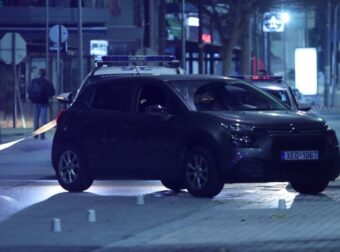 Συναγερμός στην Κυψέλη: Επίθεση με μολότοφ στο Αστυνομικό Τμήμα