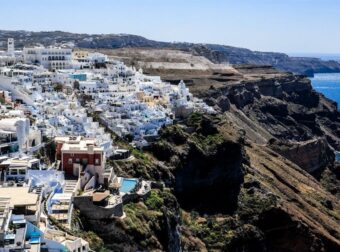 Ανησυχία στο Αιγαίο: Άρχισαν ξανά οι σεισμοί ανάμεσα σε Σαντορίνη και Ανάφη