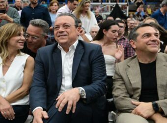 Παραιτήθηκε ο διευθυντής της εφημερίδας «Αυγή» μετά το πρωτοσέλιδο για τον Τσίπρα – Η απάντηση του ΣΥΡΙΖΑ
