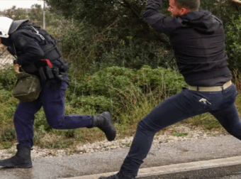 Αγρότης κατά αστυνομικού με την… κατσούνα – Η φωτογραφία από τα Χανιά που έγινε viral