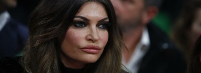 Κίμπερλι Γκιλφόιλ: «Ο Θεός να ευλογεί την Ελλάδα και τις ΗΠΑ» – Η εντυπωσιακή εμφάνιση και οι ευχές για τα Χριστούγεννα