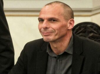 Σκληρή απάντηση Βαρουφάκη μετά τον σάλο για τα ναρκωτικά: «Με δαιμονοποιούν, επειδή τόλμησα να μιλήσω ειλικρινά»