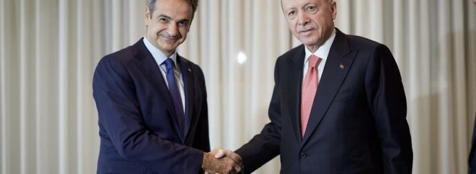 Ποσοστά έκπληξη σε νέα δημοσκόπηση: Πού έφτασε η ΝΔ μετά την επίσκεψη Μητσοτάκη στην Τουρκία