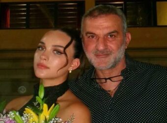 Συγκινεί η Βικτώρια Δέλλα για την μητέρα της και τον πατέρα της – «Πόσο τυχερή είμαι που γνώρισα την πιο αγνή αγάπη και από τους δυο σας»