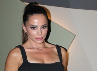 «Ο γέροντας νηστική σε αφήνει;» – Σάλος κάτω από τις φωτογραφίες της Μαρίας Αντωνά στις Σεϋχέλλες και η απάντηση-φωτιά
