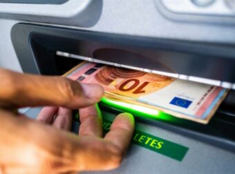 Ειδικό Εποχικό Βοήθημα: Ποιοι είναι οι δικαιούχοι που θα λάβουν από 719 έως 1.438 ευρώ (πίνακας)